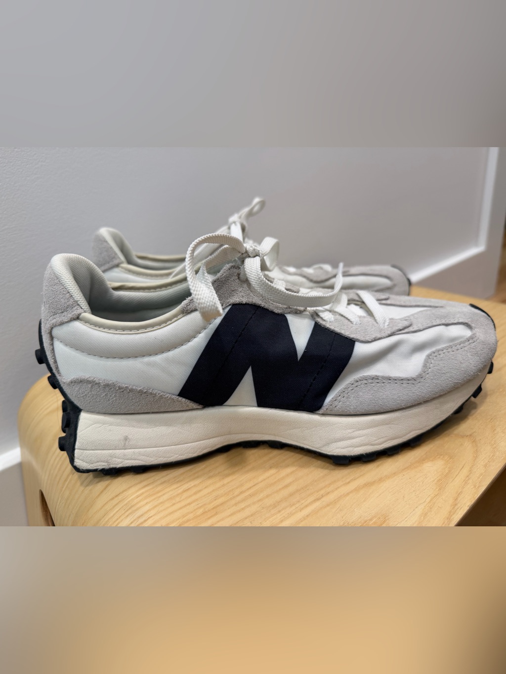 New Balance Mens Unisex Sneakers